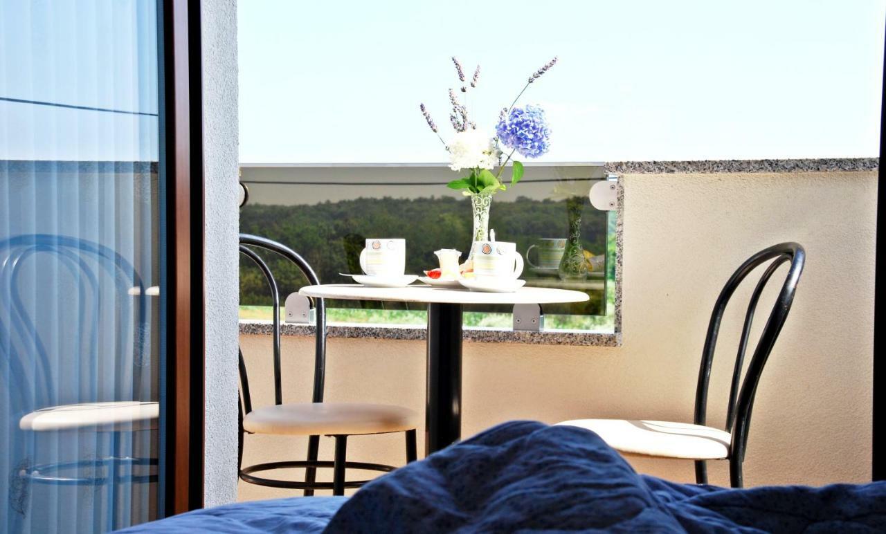 Rooms Edda Savudrija Ngoại thất bức ảnh